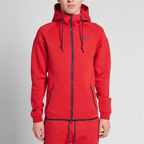 red tech fleece nike.